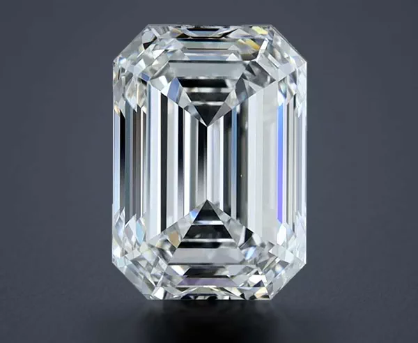 1.5 Carat · E · IF Rare Carat Ideal Cut