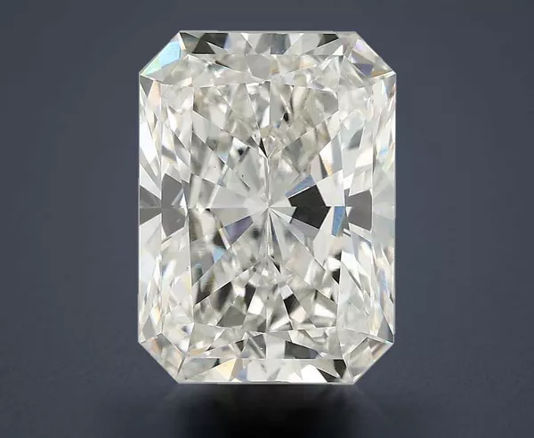 4.86 Carat · G · VS1 Rare Carat Ideal Cut