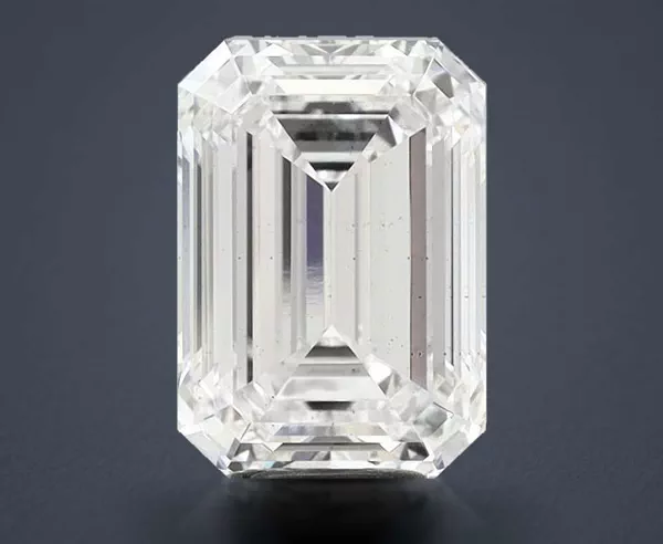 5.26 Carat · E · SI1 Rare Carat Ideal Cut