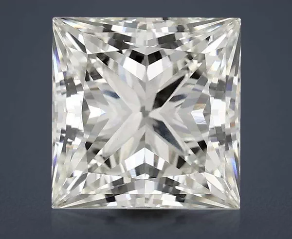 3 Carat · H · VVS2 Rare Carat Ideal Cut