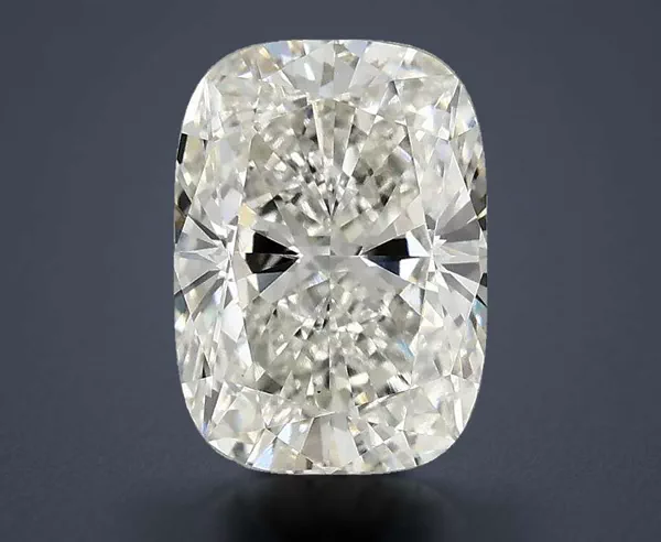 2.35 Carat · G · VS1 Rare Carat Ideal Cut