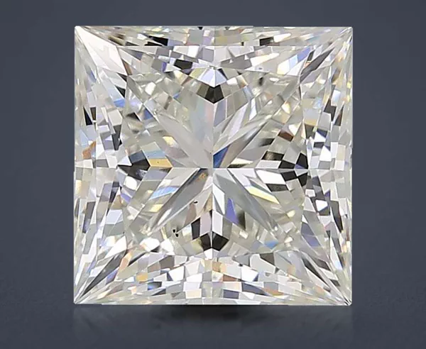 7.1 Carat · G · VS2 Rare Carat Ideal Cut