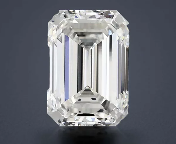 4.9 Carat · E · VS1 Rare Carat Ideal Cut