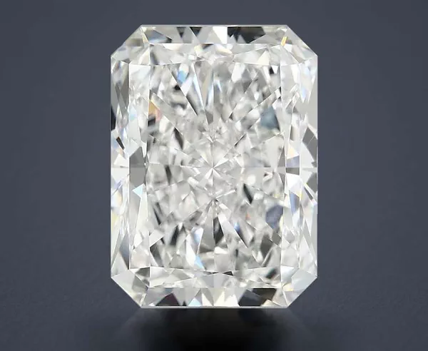 4.49 Carat · E · VVS2 Rare Carat Ideal Cut