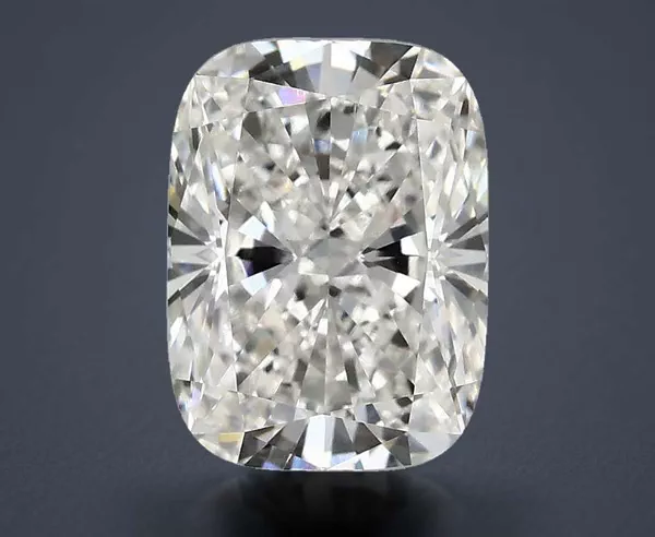 3.04 Carat · F · VVS2 Rare Carat Ideal Cut