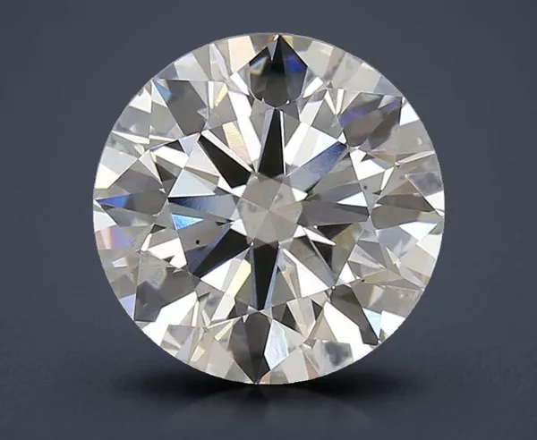 3.9 Carat · G · VS1 Rare Carat Ideal Cut