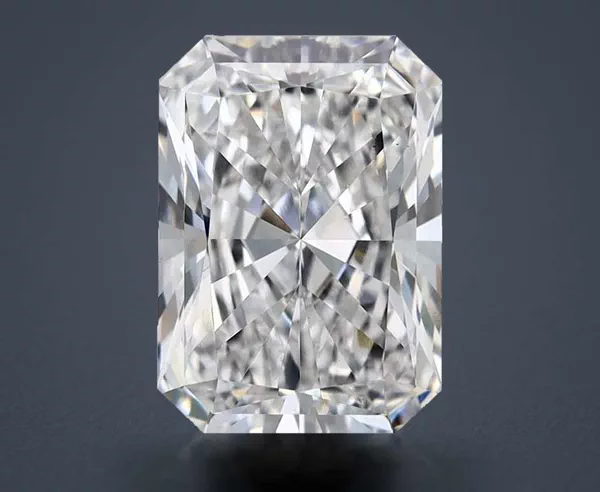 2.8 Carat · E · VS1 Rare Carat Ideal Cut