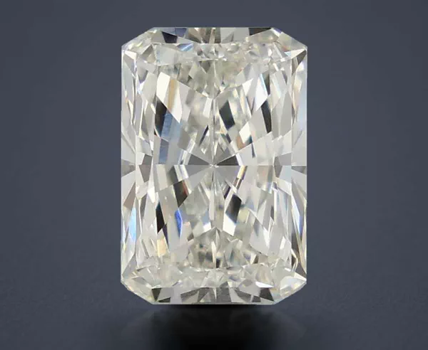 2.86 Carat · H · VVS2 Rare Carat Ideal Cut