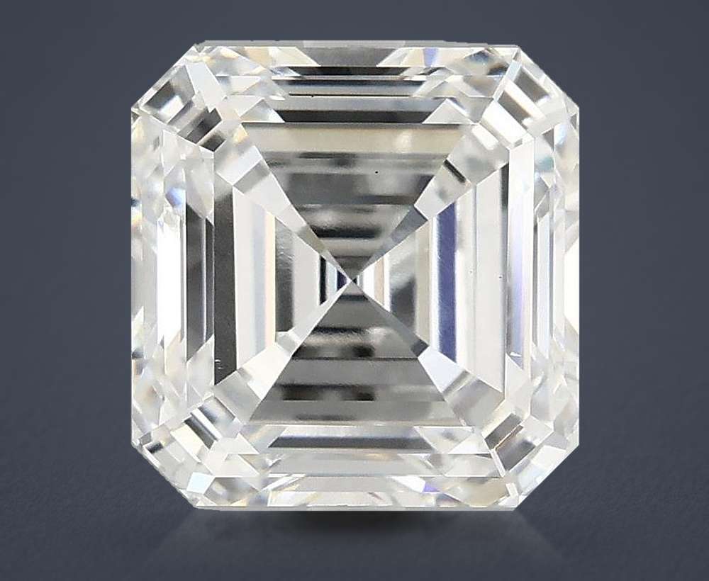 4 Carat · E · VS1 Rare Carat Ideal Cut