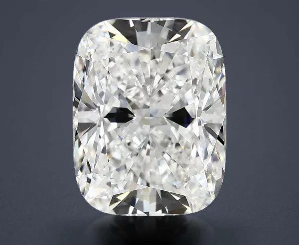 4.9 Carat · E · VVS2 Rare Carat Ideal Cut