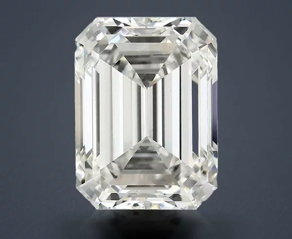 4.93 Carat · G · VS1 Rare Carat Ideal Cut