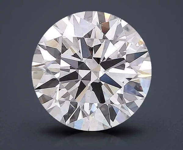 4.52 Carat · E · VS2 Rare Carat Ideal Cut
