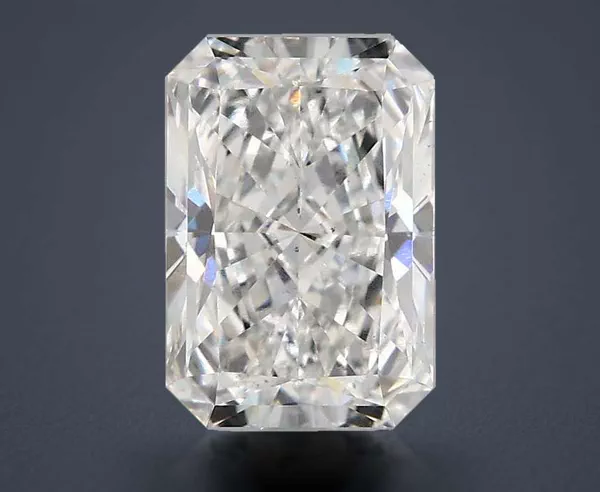 2.07 Carat · E · VS2 Rare Carat Ideal Cut