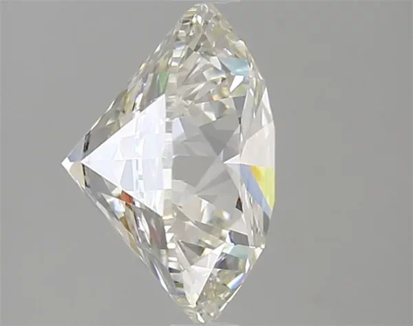 3.79 Carat · G · VS1 Rare Carat Ideal Cut