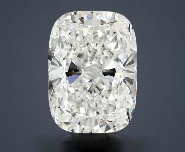 4.66 Carat · E · VVS2 Rare Carat Ideal Cut