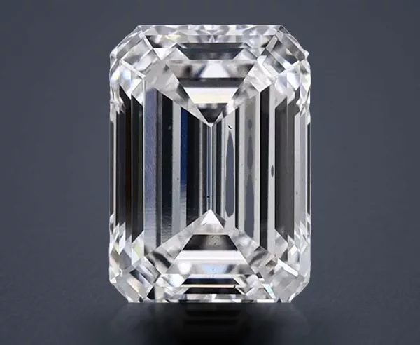 2.33 Carat · D · VS2 Rare Carat Ideal Cut