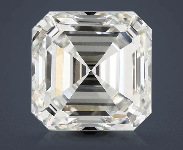 5.02 Carat · F · VVS2 excellent Cut