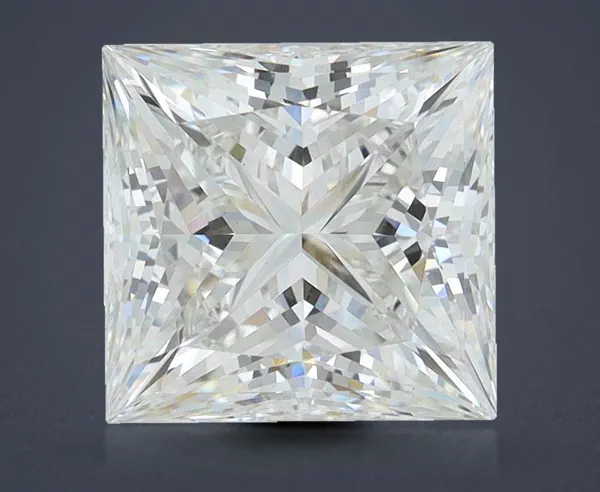 3.43 Carat · F · VS1 Rare Carat Ideal Cut