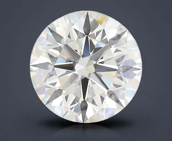 6.22 Carat · G · VS1 Rare Carat Ideal Cut