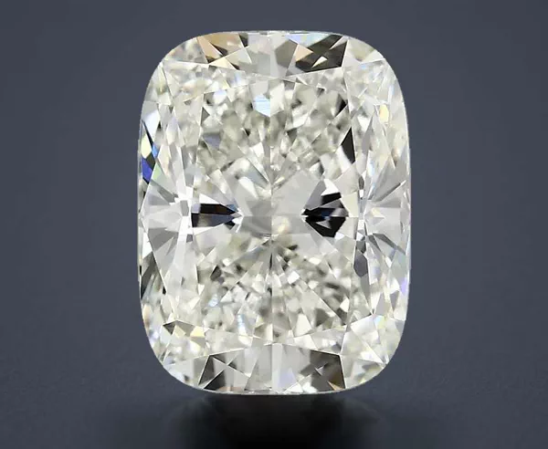 4 Carat · G · VVS2 Rare Carat Ideal Cut