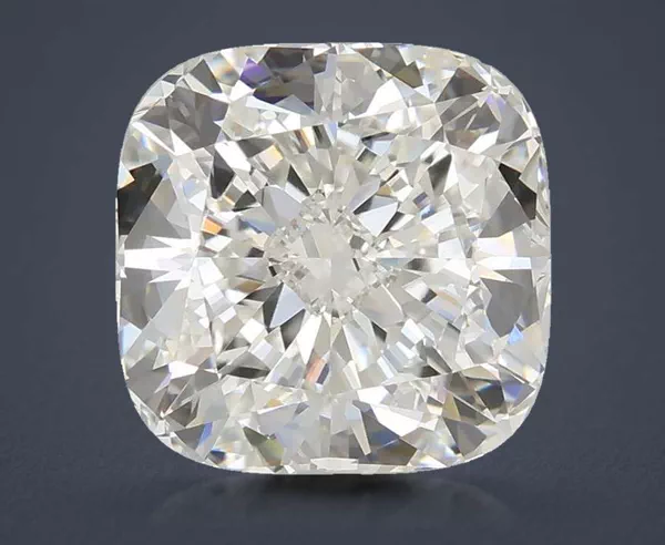 5.33 Carat · F · VVS2 Rare Carat Ideal Cut