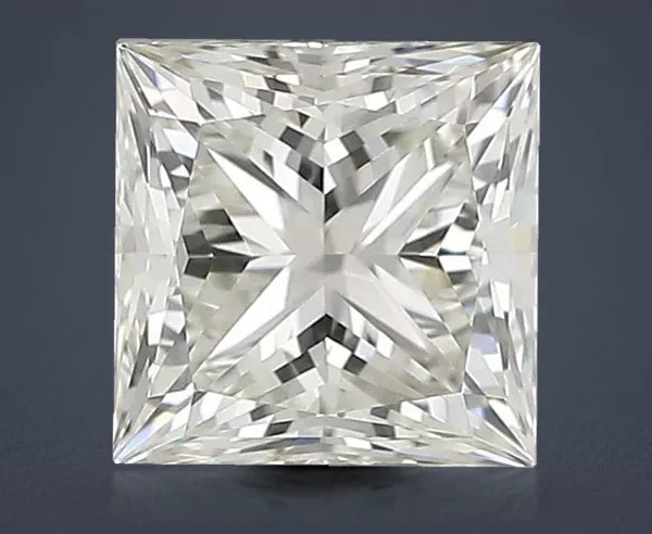 0.6 Carat · J · VVS2 excellent Cut