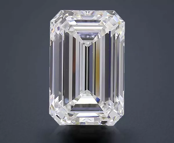 8.02 Carat · E · VVS1 Rare Carat Ideal Cut