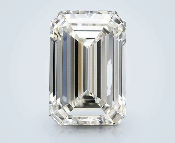 4.23 Carat · G · VVS2 Rare Carat Ideal Cut