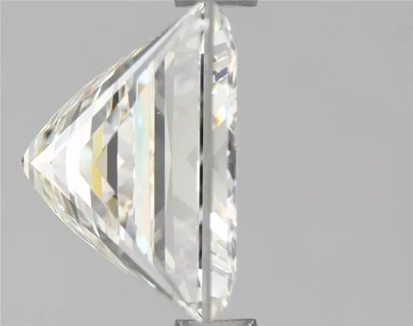 3.2 Carat · J · VVS2 Rare Carat Ideal Cut