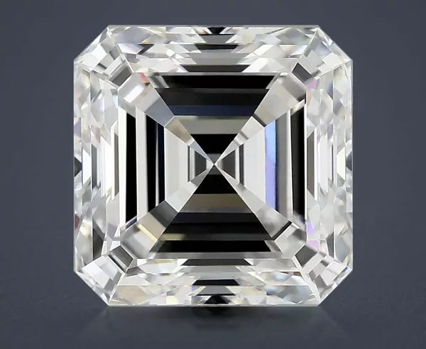 5.04 Carat · E · VVS2 excellent Cut