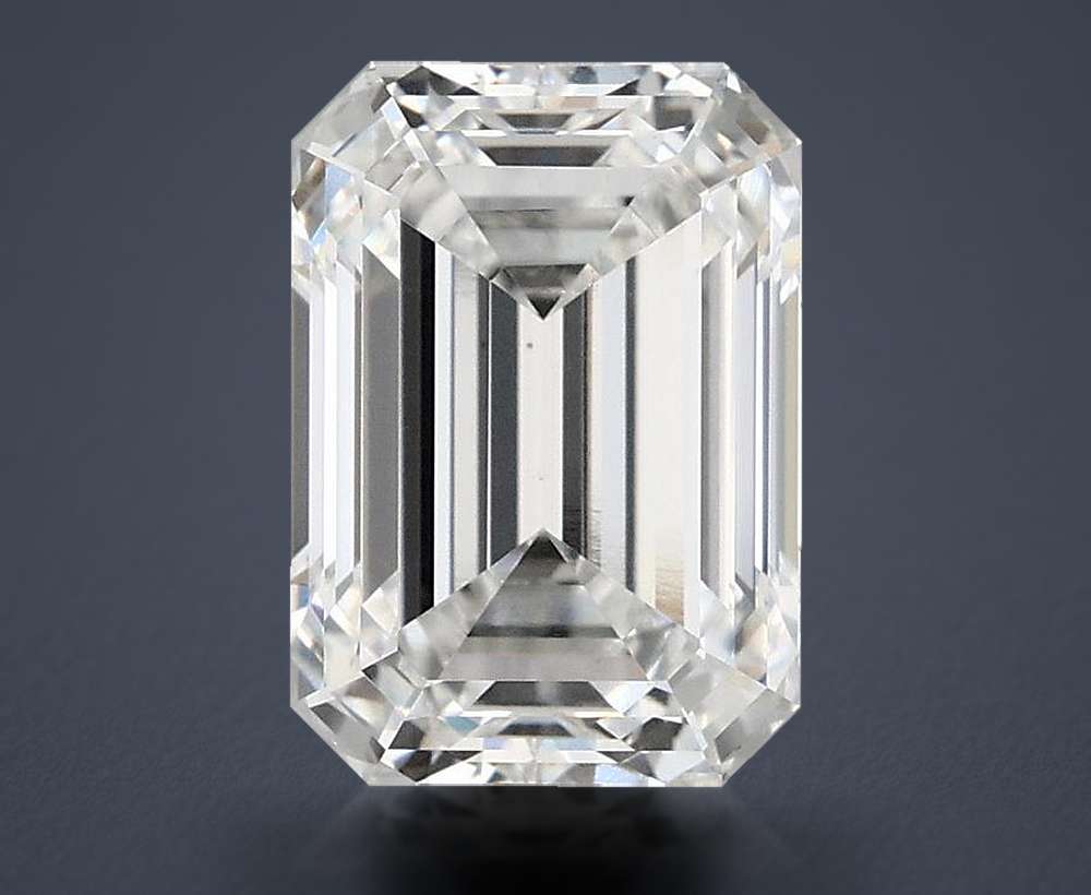 3.34 Carat · E · VS1 Rare Carat Ideal Cut