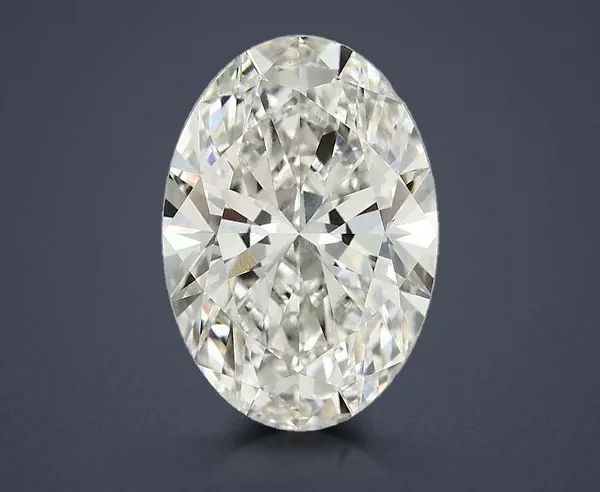 4.23 Carat · G · VVS2 Rare Carat Ideal Cut
