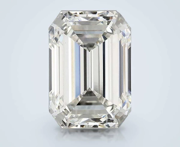 3.92 Carat · F · VS2 Rare Carat Ideal Cut