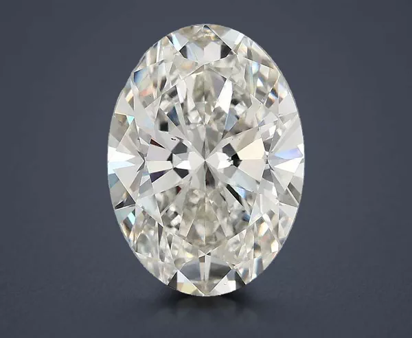 4 Carat · G · VS2 Rare Carat Ideal Cut