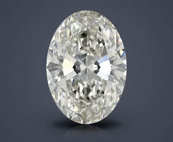 2.43 Carat · G · VS1 Rare Carat Ideal Cut