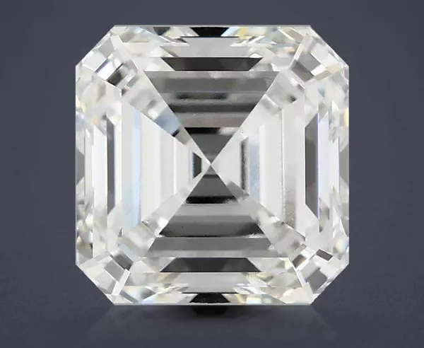 3.97 Carat · F · VVS2 excellent Cut