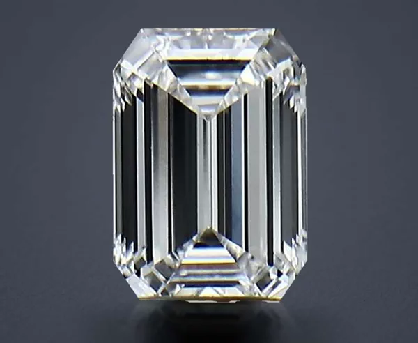 1.09 Carat · E · VS1 Rare Carat Ideal Cut