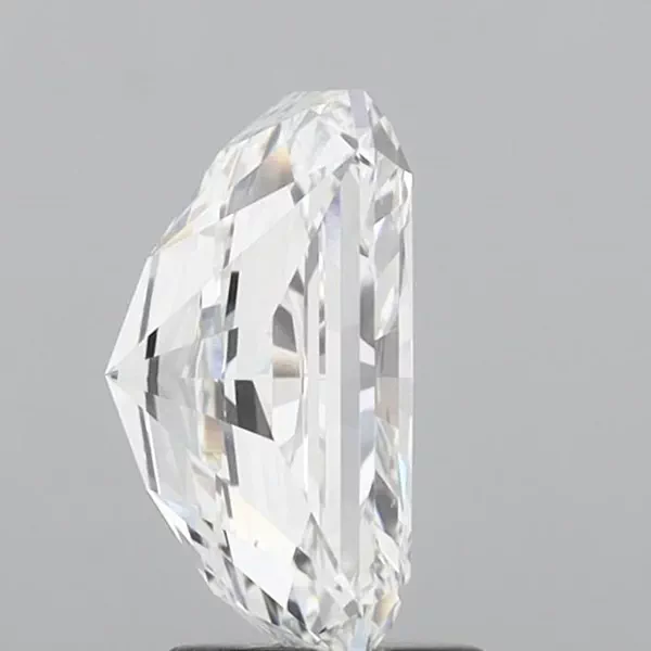 4.26 Carat · E · VVS2 Rare Carat Ideal Cut