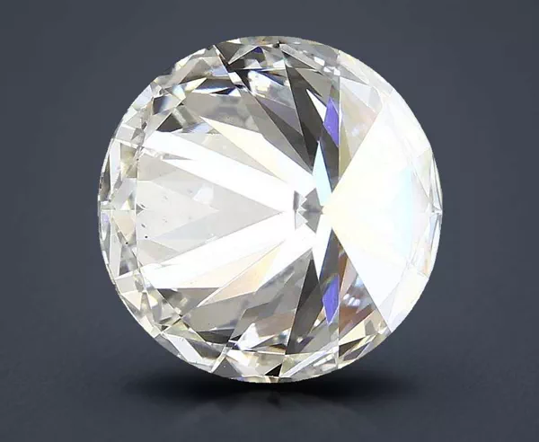 3.9 Carat · G · VS1 Rare Carat Ideal Cut