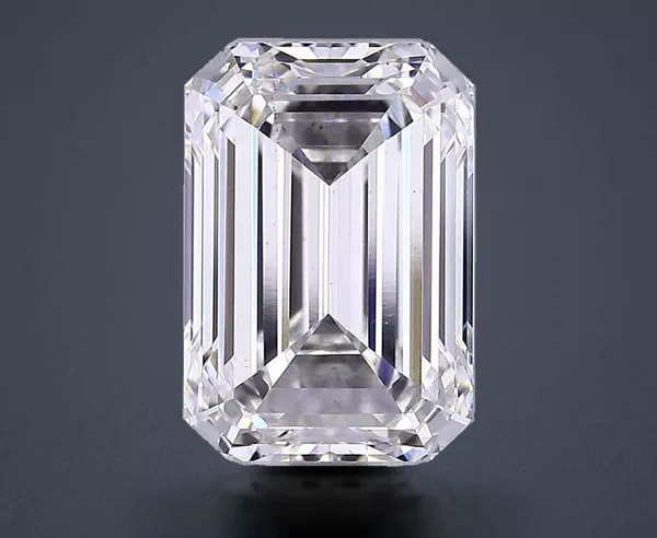 4.78 Carat · G · VS2 Rare Carat Ideal Cut