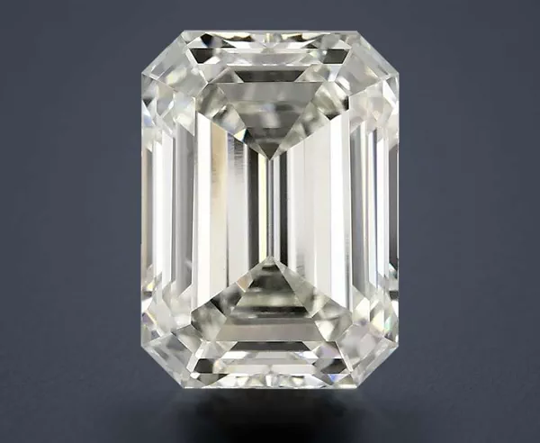 4.03 Carat · H · VVS2 Rare Carat Ideal Cut