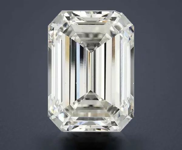 10.02 Carat · G · VS2 Rare Carat Ideal Cut
