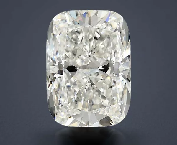 4 Carat · F · VS1 Rare Carat Ideal Cut