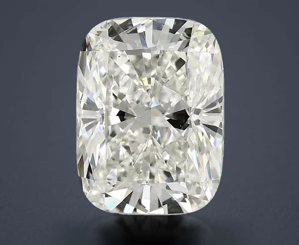 2.58 Carat · F · VS1 Rare Carat Ideal Cut