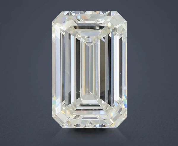 7.03 Carat · G · VVS2 Rare Carat Ideal Cut