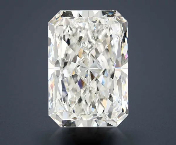 6.98 Carat · F · VVS2 Rare Carat Ideal Cut