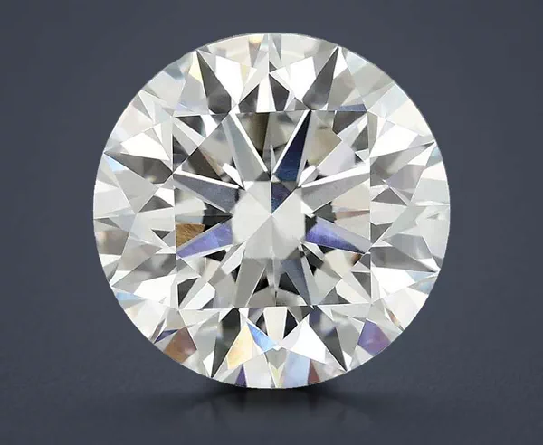 6 Carat · E · VVS2 excellent Cut