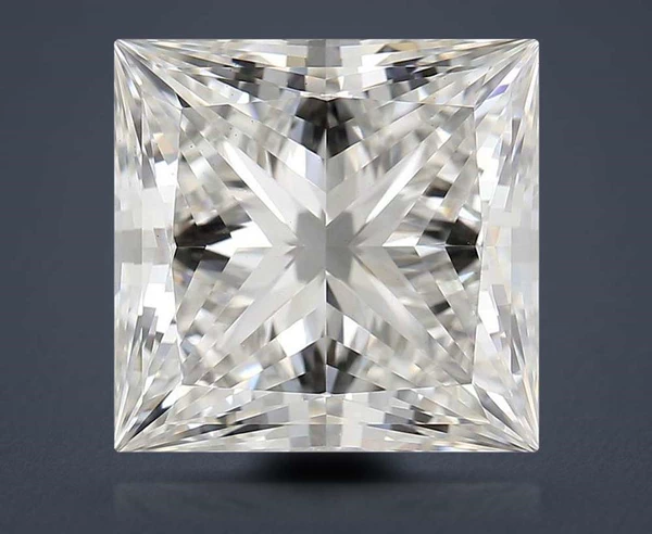 5.01 Carat · H · VS1 Rare Carat Ideal Cut