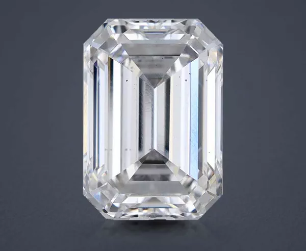 2.01 Carat · G · VS2 Rare Carat Ideal Cut