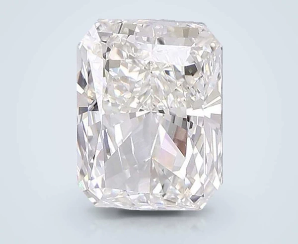 4.17 Carat · G · VVS2 Rare Carat Ideal Cut